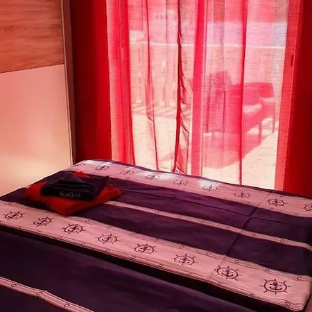 Apartman *