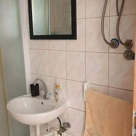Apartman *