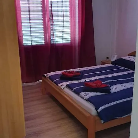 Apartman 公寓 Vinišće